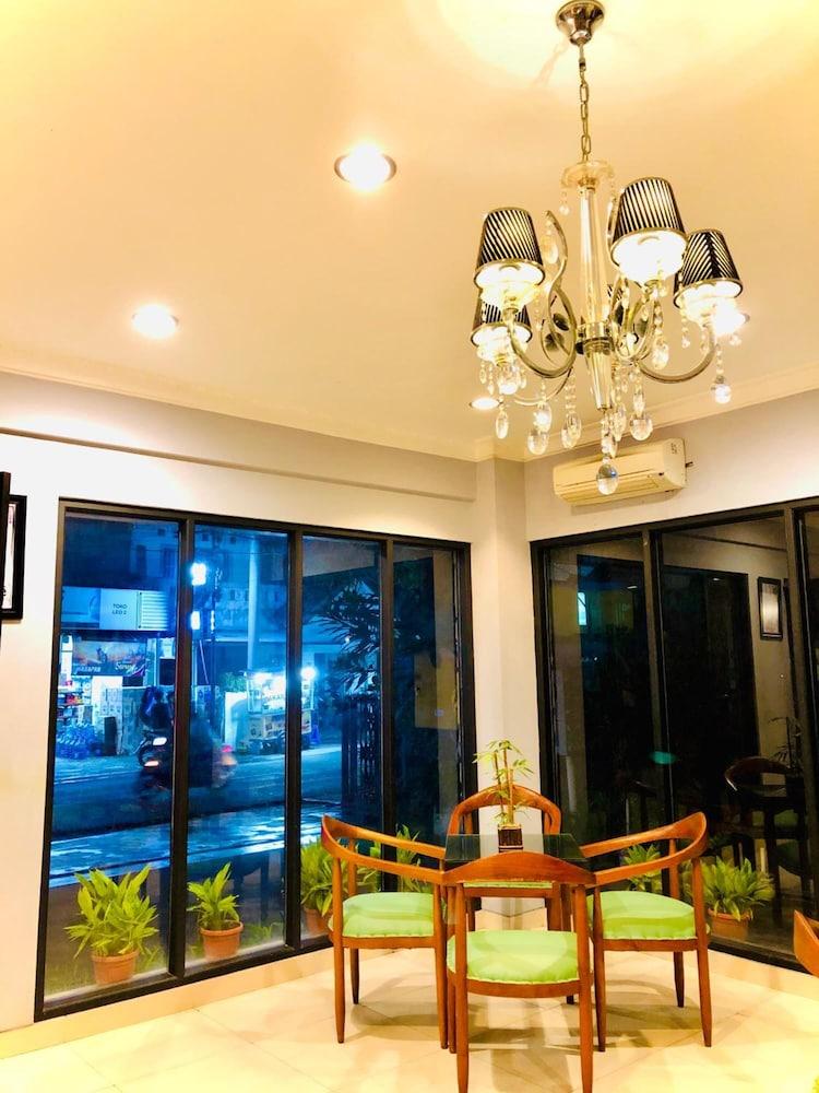 Votel Viure Hotel Jogjakarta Maguwo Zewnętrze zdjęcie