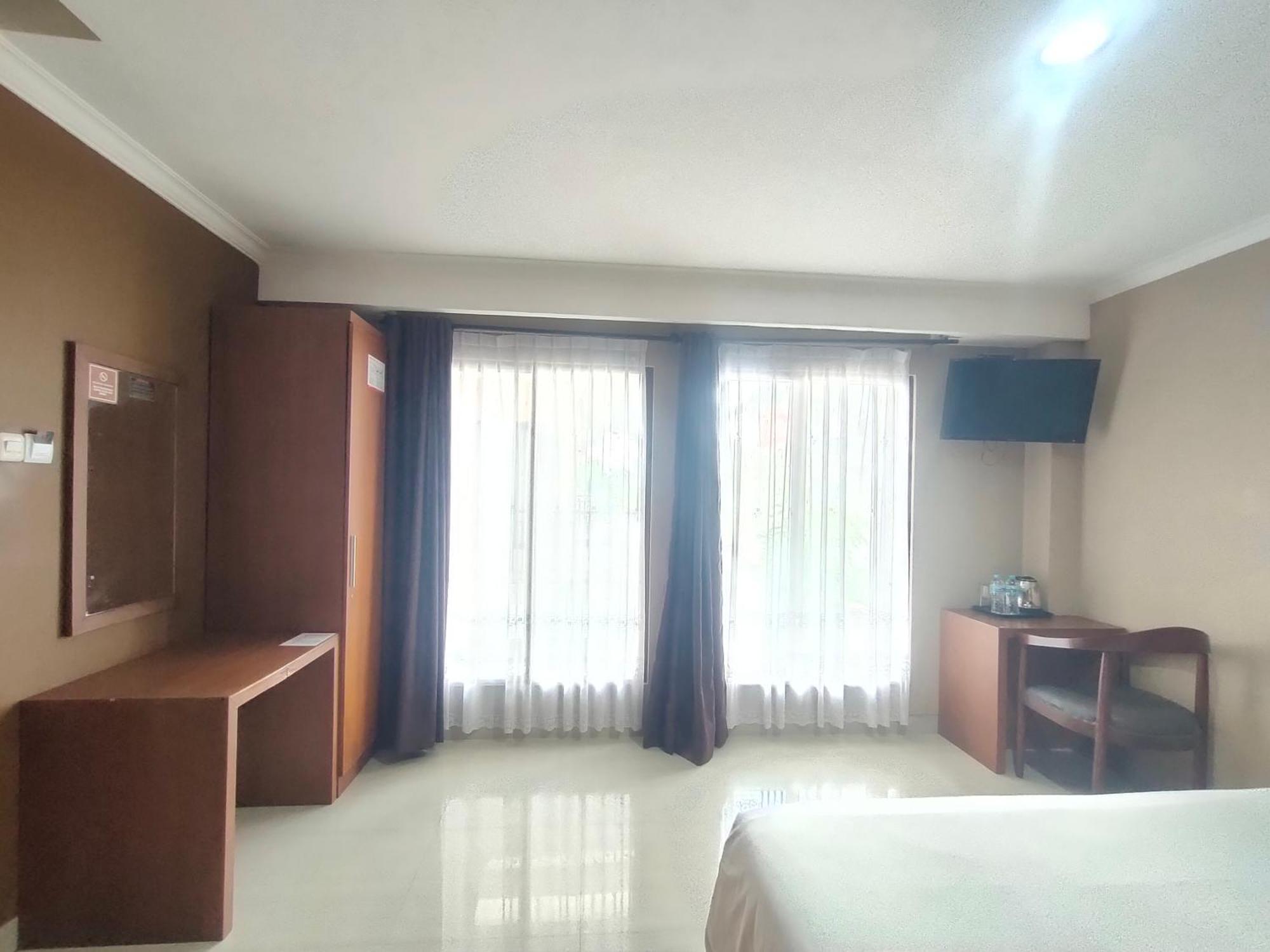 Votel Viure Hotel Jogjakarta Maguwo Zewnętrze zdjęcie